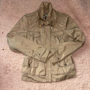 WHBM Jacket Blazer Ruffe Quilted tan zipper